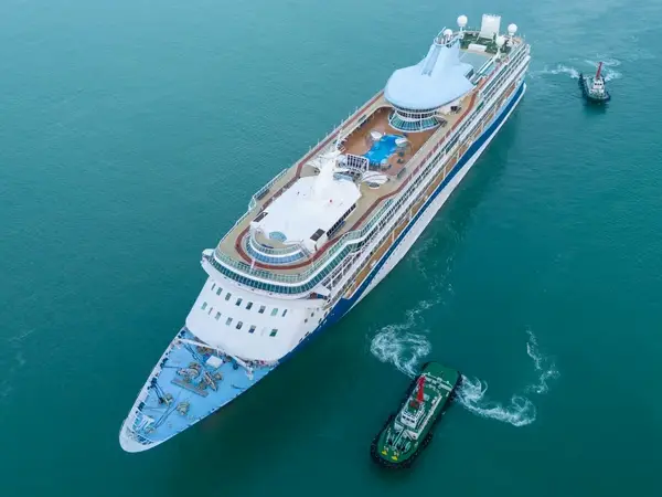 luxury river cruise booking help for Chandler travelers near Chandler Fashion Center